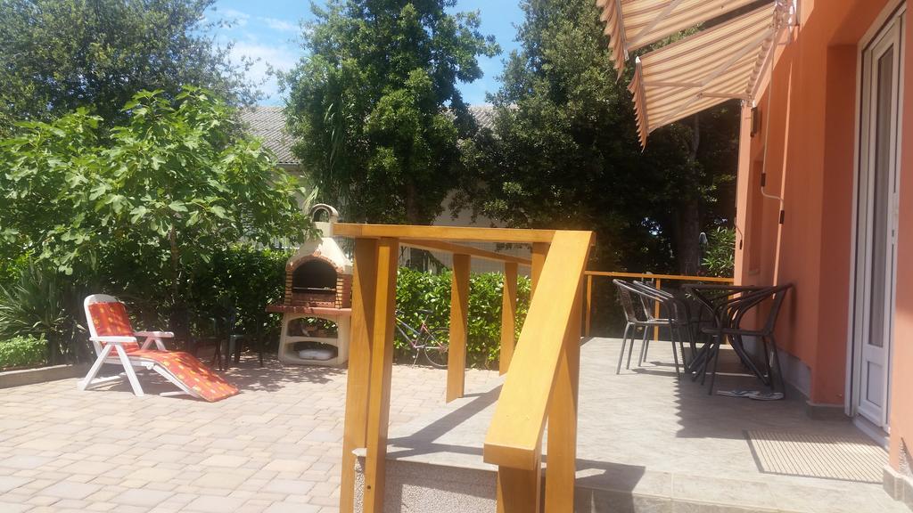Apartment Sajkovic Ugljan Zewnętrze zdjęcie